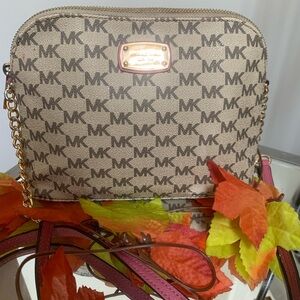 Michael Kors Cream and Pink Crossbody Bag with Gold Hardware